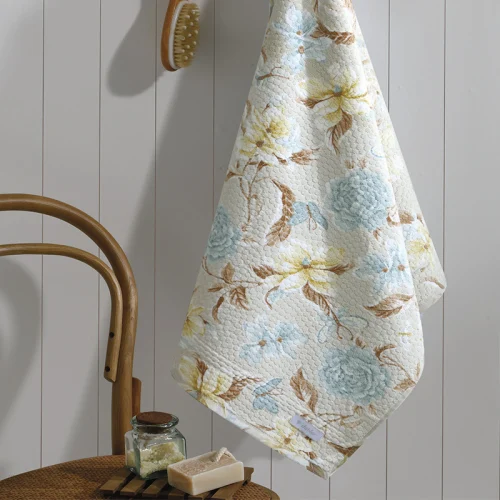 Toalla De Rostro Perola Döhler 50x80cm Estampada Cataia