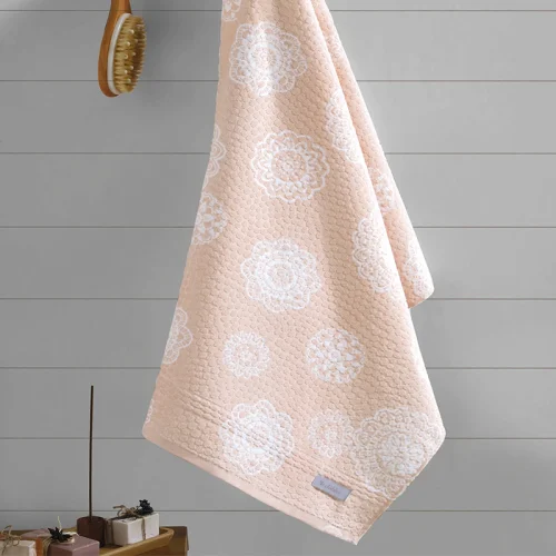 Toalla De Rostro Perola Döhler 50x80cm Estampada Celine